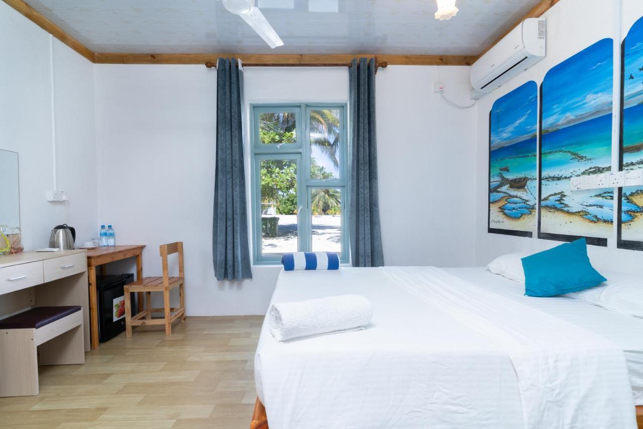 Leisure Inn Guest House Bodufolhudhoo Exterior photo